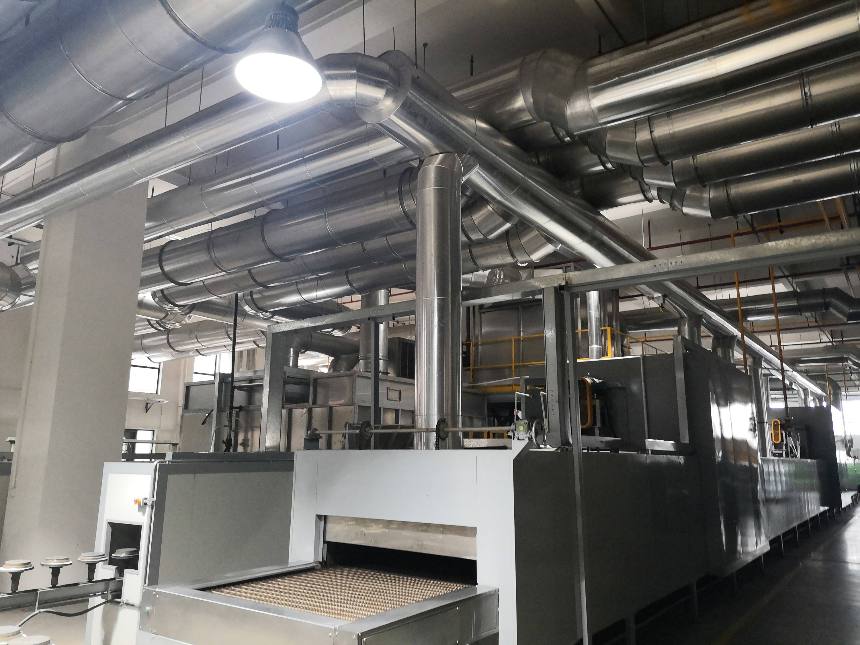 噴涂線車間制作工程，噴涂烤漆線廢氣管道收集系統(tǒng)，噴涂環(huán)保設(shè)備